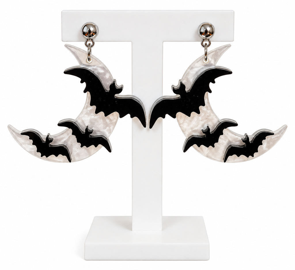 Boucles d’oreilles Halloween Nuit ensorcelée – Lune et chauves-souris en acrylique