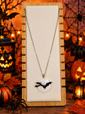 Collier Halloween Luna – Pendentif chauve-souris effet nacré